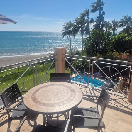 Exclusive Beachfront Penthouse Almayate Alto Exteriör bild
