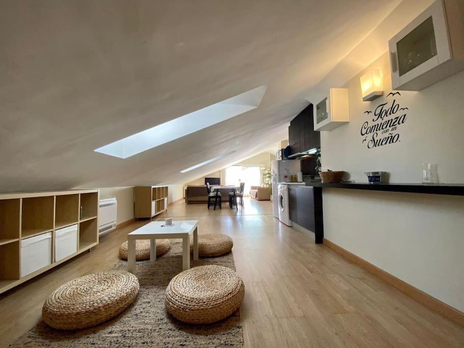 Exclusive Beachfront Penthouse Almayate Alto Exteriör bild