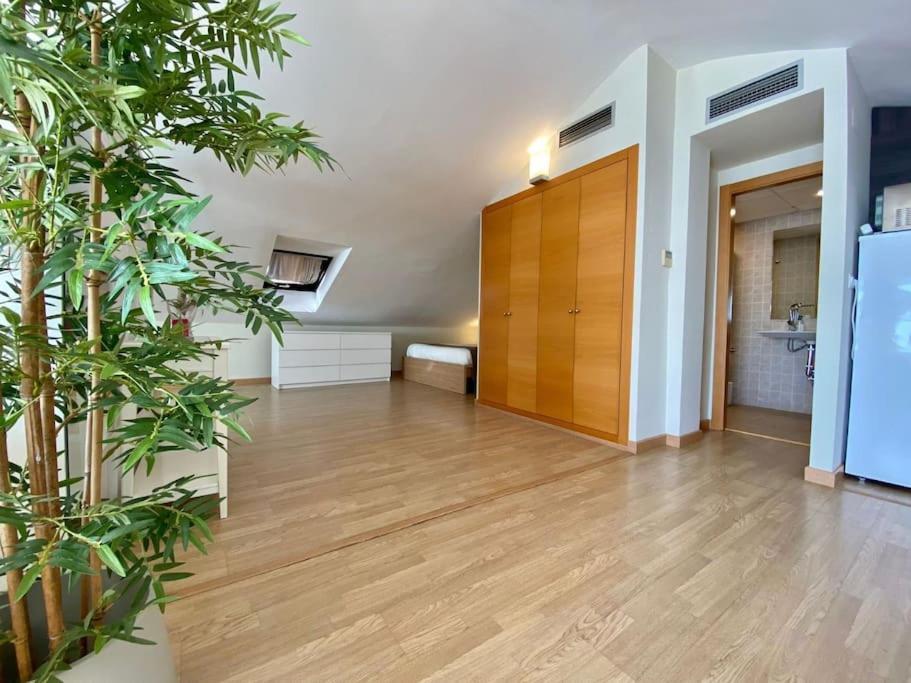 Exclusive Beachfront Penthouse Almayate Alto Exteriör bild