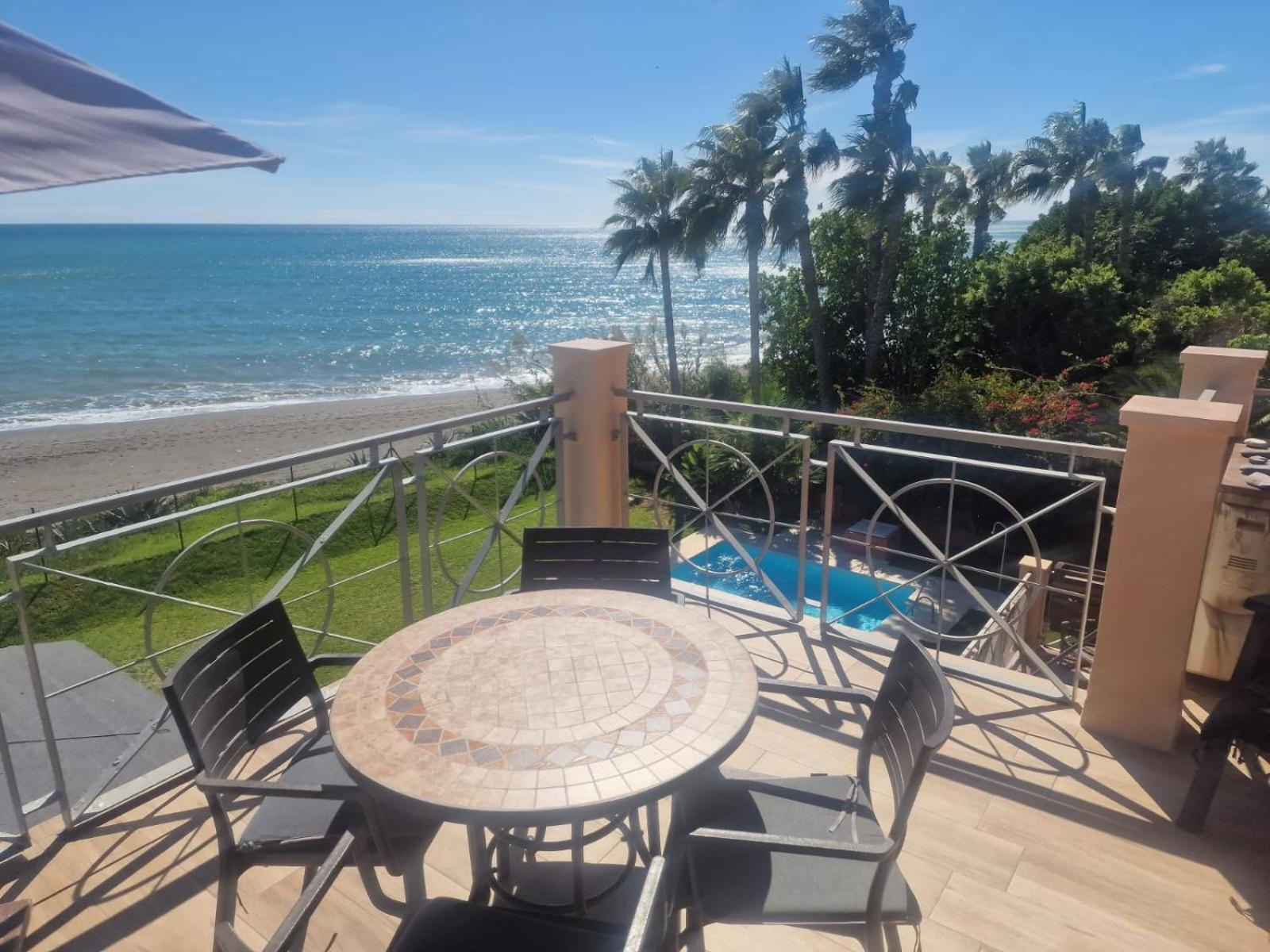 Exclusive Beachfront Penthouse Almayate Alto Exteriör bild